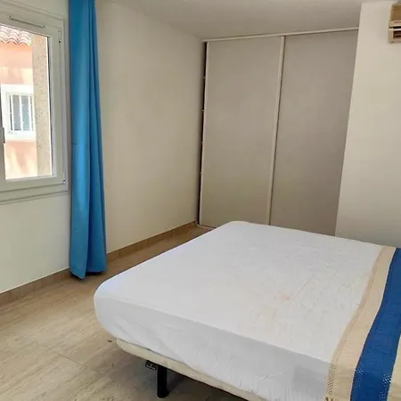 Vakantiehuis Superb House With Pool In Saint-raphael *