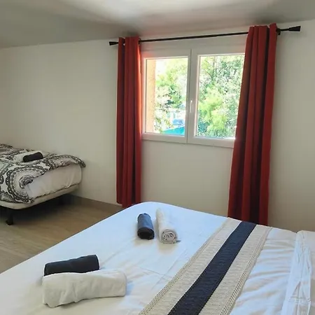 Superb House With Pool In Saint-raphael *