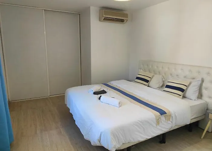 Superb House With Pool In Saint-raphael *