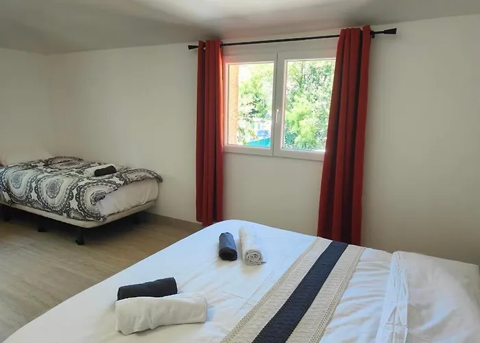 Superb House With Pool In Saint-raphael *